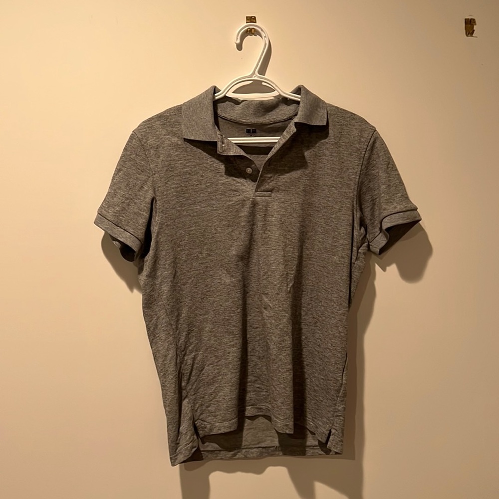 Uniqlo grey polo